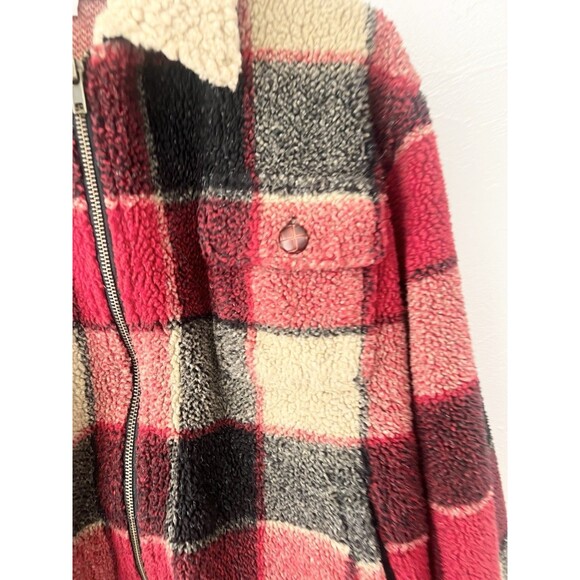 Tasha Polizzi Southwestern Aztec Sherpa Jacket Coat Size Medium Blanket Coat - Picture 4 of 11
